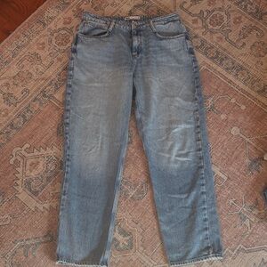 Zara Relaxed Fit High Rise Jeans 6/38